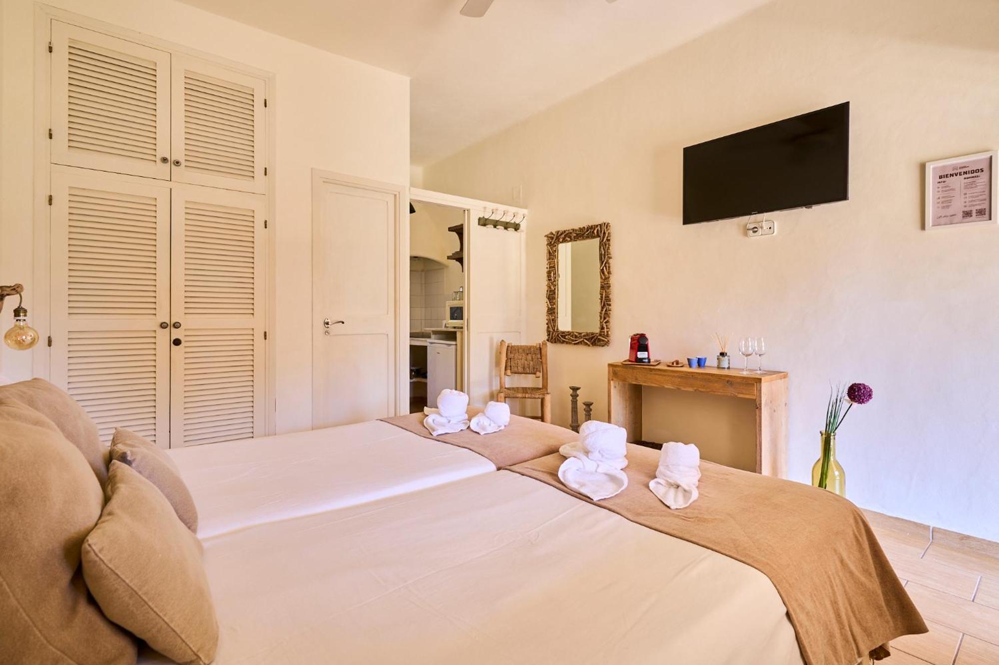 Meridium Formentera By Tentol Hotels Playa Migjorn Bagian luar foto